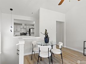 14026 Wallingford Avenue N, Seattle WA 98133