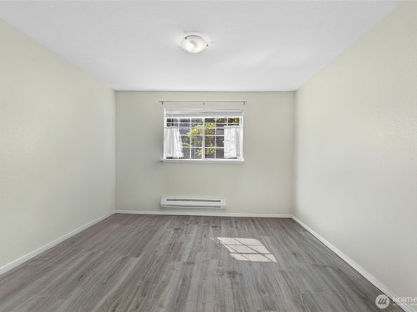 19230 Forest Park Drive NE C110, Seattle WA 98155