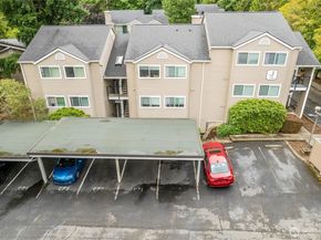 12040 100th Avenue NE J102, Kirkland WA 98034