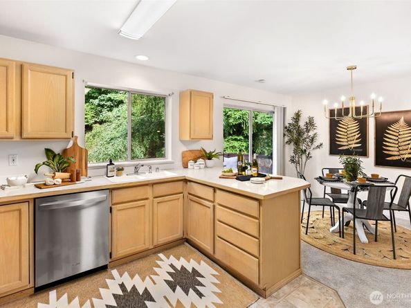 20823 14th Place W, Lynnwood WA 98036