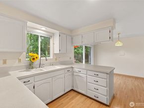 9217 46th Avenue W, Mukilteo WA 98275