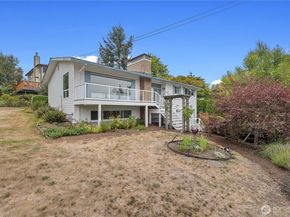 9217 46th Avenue W, Mukilteo WA 98275