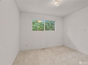 9217 46th Avenue W, Mukilteo WA 98275