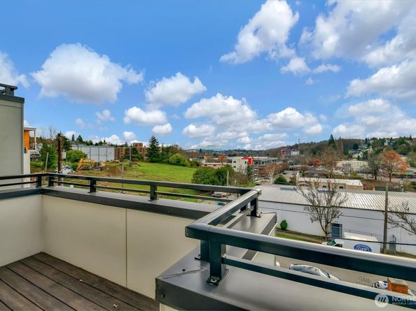 1919 24th Avenue S C, Seattle WA 98144