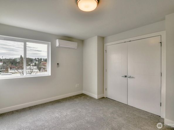 1919 24th Avenue S C, Seattle WA 98144