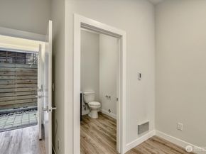 1919 24th Avenue S C, Seattle WA 98144