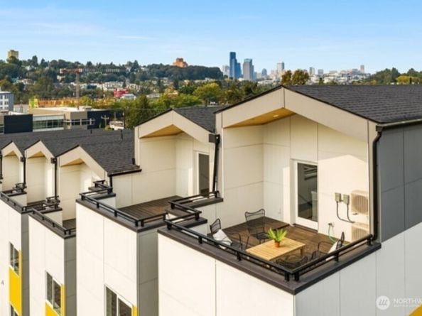 1919 24th Avenue S C, Seattle WA 98144