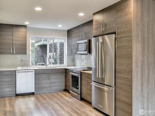 1919 24th Avenue S C, Seattle WA 98144