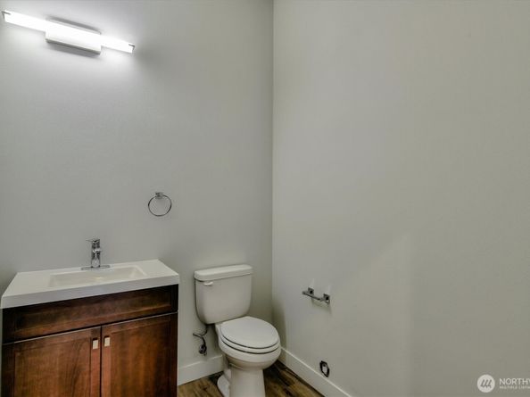 1919 24th Avenue S C, Seattle WA 98144