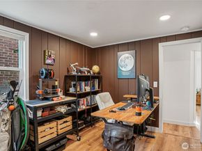 6902 35th Avenue SW, Seattle WA 98126