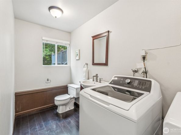 330 221st Street SE, Bothell WA 98021