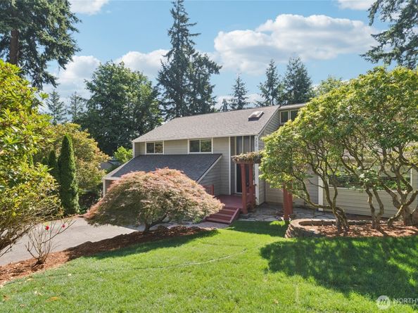 330 221st Street SE, Bothell WA 98021