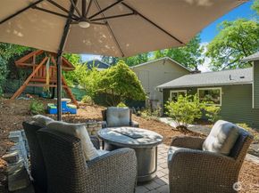 8010 NE 115th Way, Kirkland WA 98034