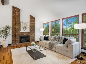 8010 NE 115th Way, Kirkland WA 98034