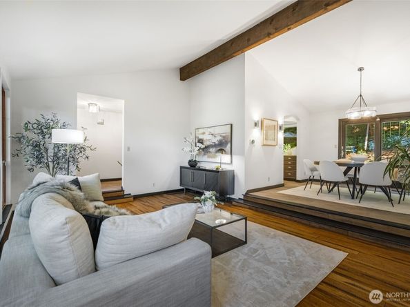 8010 NE 115th Way, Kirkland WA 98034