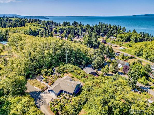38809 Cora Avenue NE, Hansville WA 98340