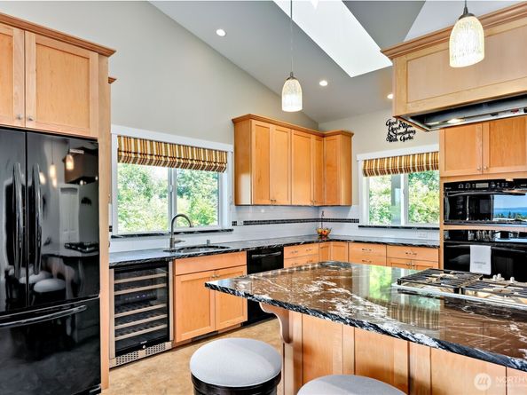 38809 Cora Avenue NE, Hansville WA 98340