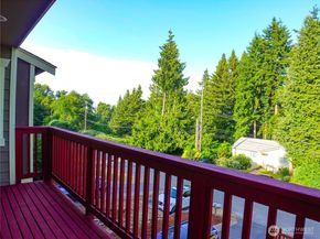 5451 SW 32nd Avenue, Seattle WA 98126