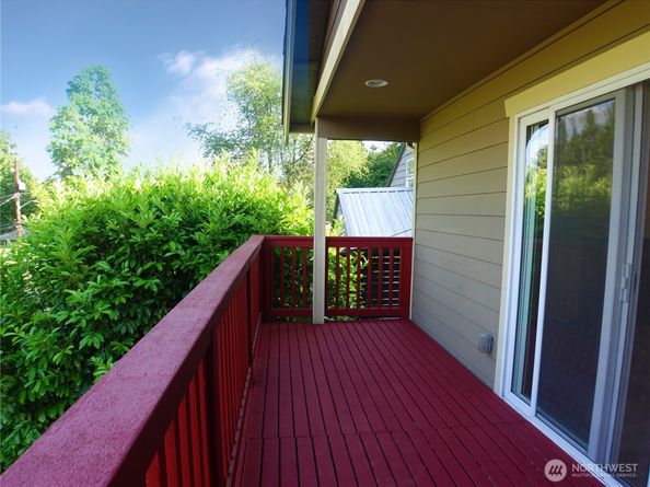 5451 SW 32nd Avenue, Seattle WA 98126