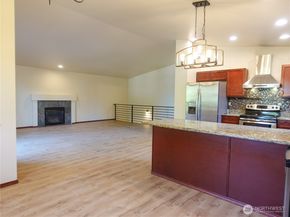5451 SW 32nd Avenue, Seattle WA 98126