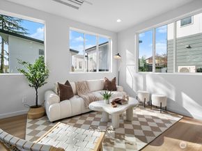 1804 B 28th Avenue S, Seattle WA 98144