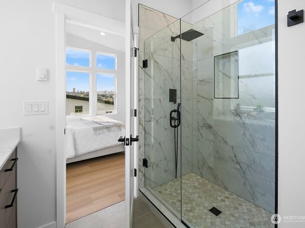1804 B 28th Avenue S, Seattle WA 98144
