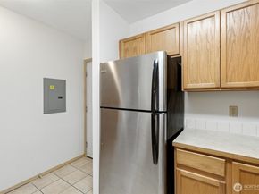 11424 1st Avenue S 204, Seattle WA 98168