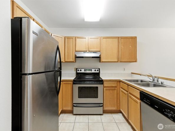 11424 1st Avenue S 204, Seattle WA 98168