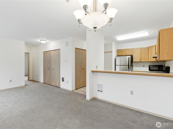 11424 1st Avenue S 204, Seattle WA 98168