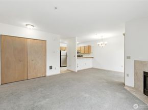 11424 1st Avenue S 204, Seattle WA 98168