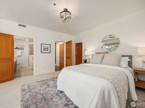 400 Winslow Way E 360, Bainbridge Island WA 98110