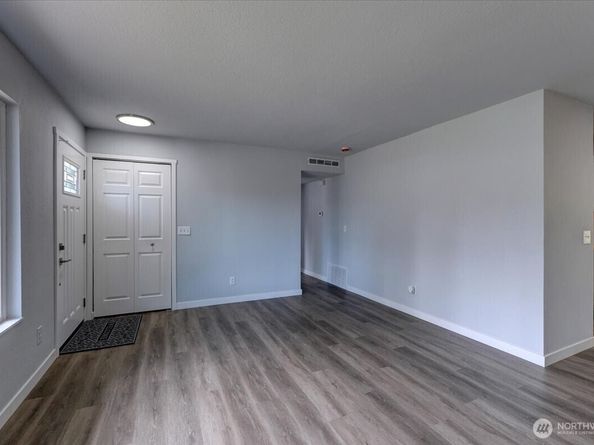 1711 33rd Street SE, Auburn WA 98002