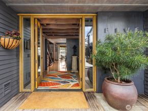 2466 Westlake Avenue N 5, Seattle WA 98109
