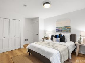 11550 22nd Avenue NE, Seattle WA 98125