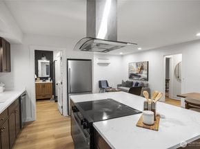 11550 22nd Avenue NE, Seattle WA 98125