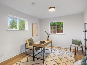 11550 22nd Avenue NE, Seattle WA 98125