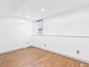 6540 19th Avenue NE, Seattle WA 98115