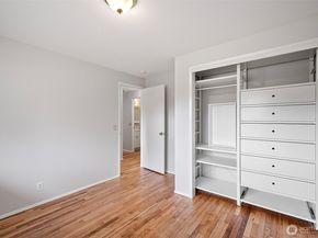 1423 212th Place SW, Lynnwood WA 98036