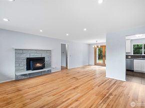 1423 212th Place SW, Lynnwood WA 98036