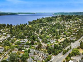 5807 B 55th Avenue NE, Seattle WA 98105