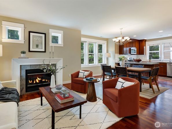 5807 B 55th Avenue NE, Seattle WA 98105