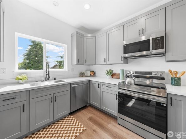 12103 E Gibson Road, Everett WA 98204