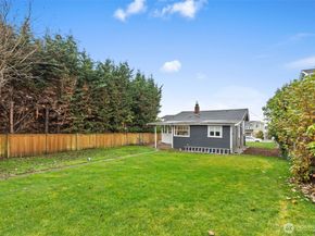 1012 1st Street, Kirkland WA 98033