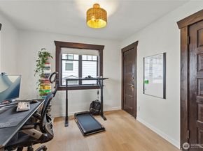 1012 1st Street, Kirkland WA 98033