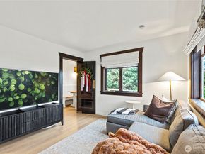 1012 1st Street, Kirkland WA 98033