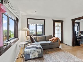 1012 1st Street, Kirkland WA 98033