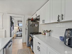 1012 1st Street, Kirkland WA 98033