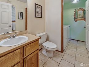 21211 95th Court S, Kent WA 98031