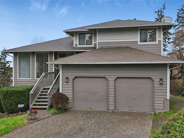 21211 95th Court S, Kent WA 98031