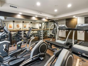 5450 Leary Avenue NW 344, Seattle WA 98107